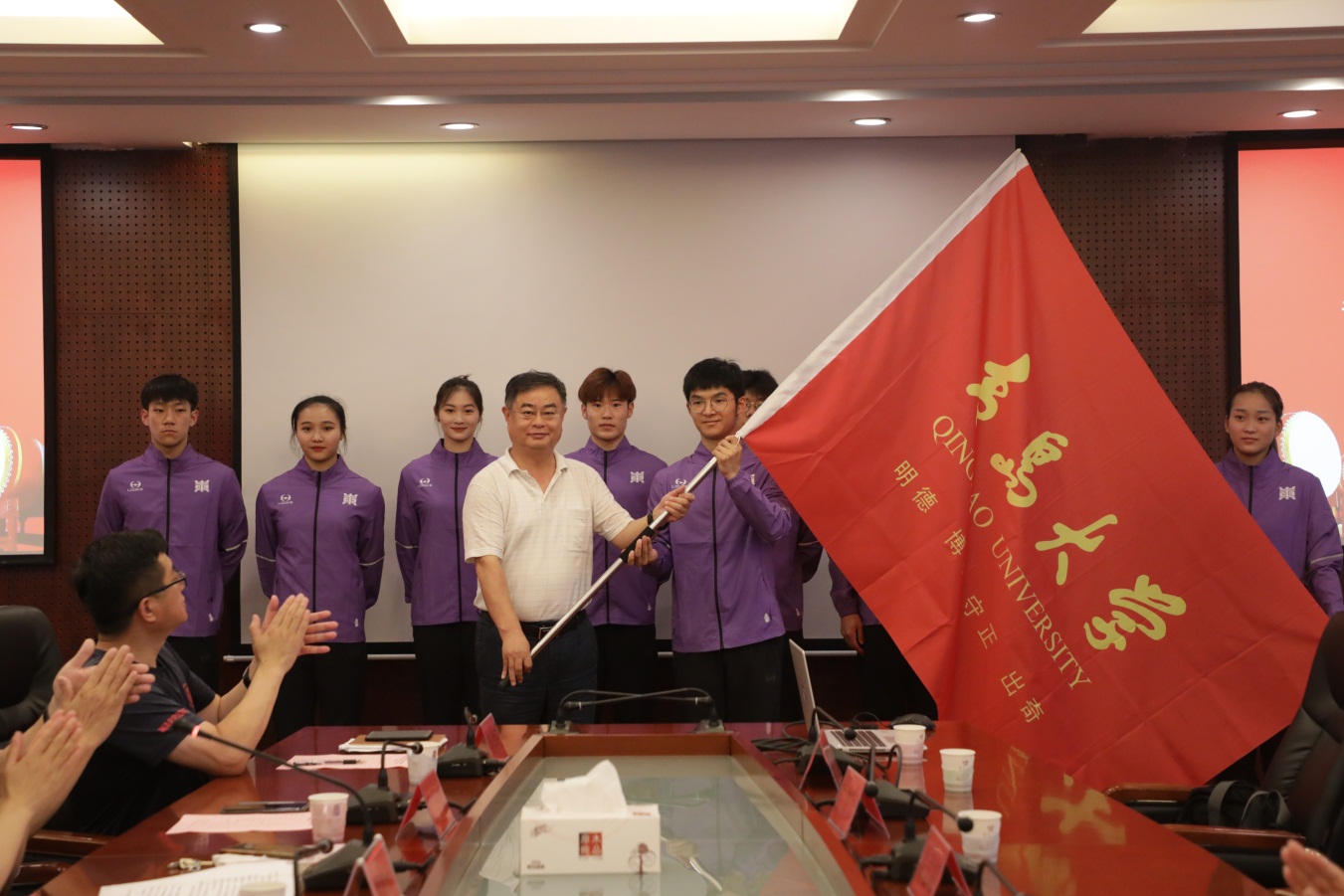说明: C:\Users\ADMINI~1\AppData\Local\Temp\WeChat Files\35661d66be18fa8091c93b8f4990ff0.jpg